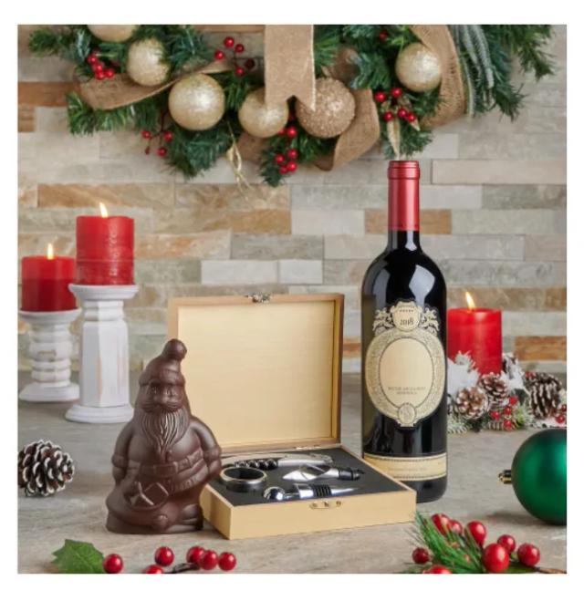 Delicious Complete Christmas Wine & Chocolate Gift