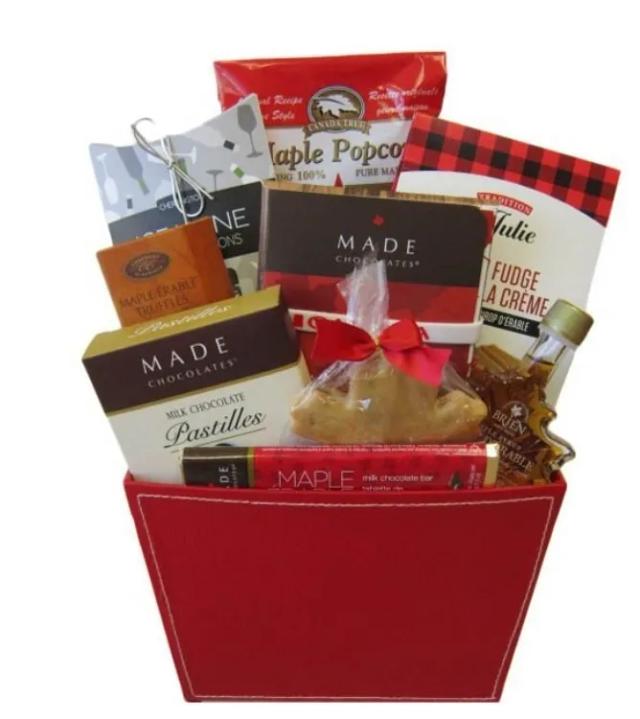 PROUD TO BE CANADIAN CLASSIC GIFT BASKET