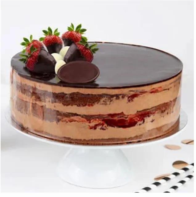 DOUBLE CHOCO STRAWBERRY TORTE