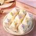 Spring Flower Fondant Fancies (Box of 9)