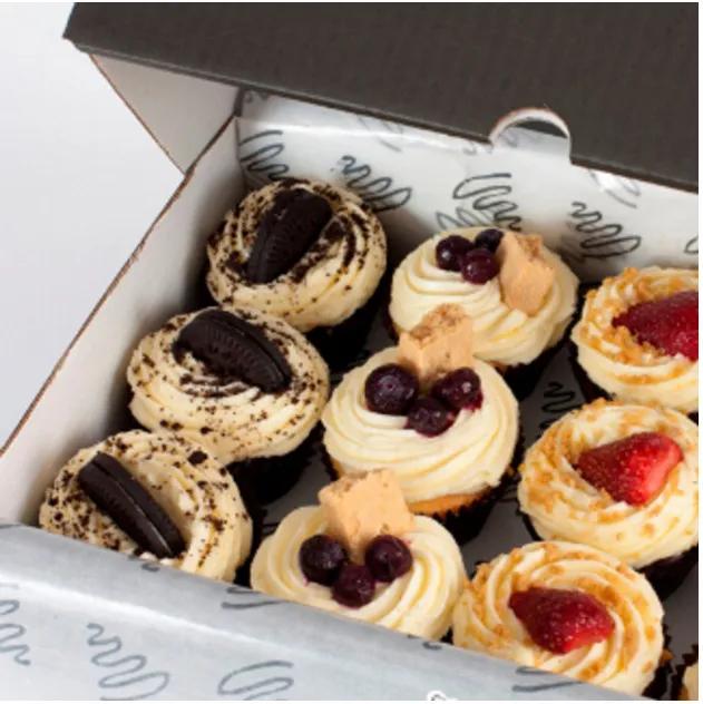 12 Mini Cheesecakes
