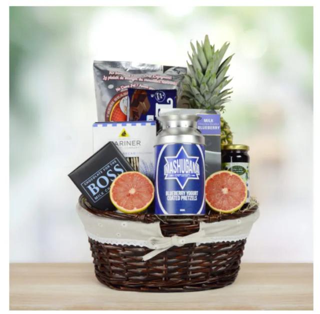 WONDERFUL PINEAPPLE EXPRESS GIFT BASKET
