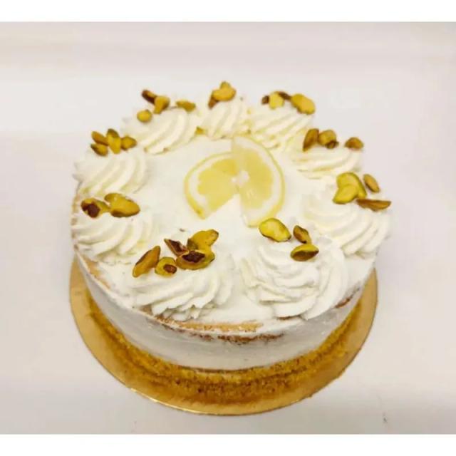 Lemon Pistachio Flavourful Cake