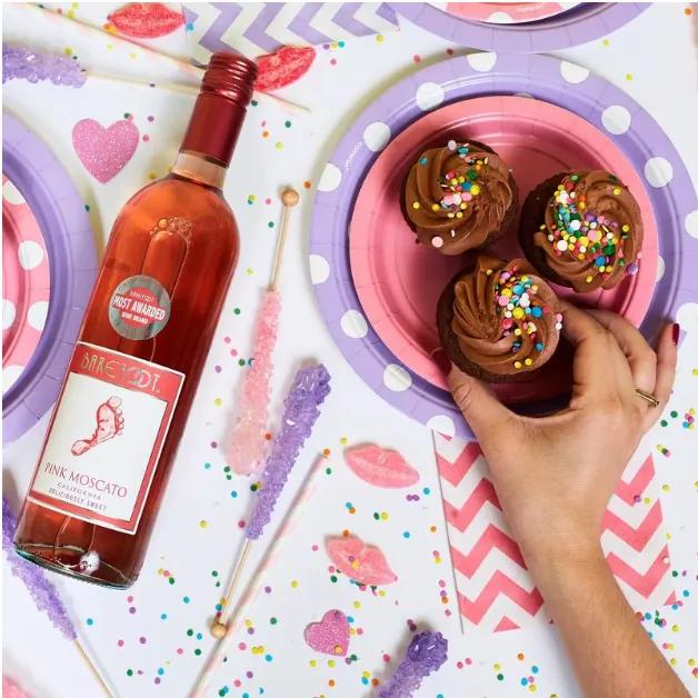 Cupcakes N Wine Romance