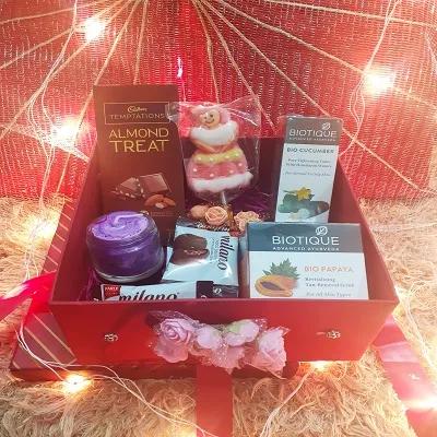 Sweet temptation basket